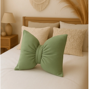 Fiyonk Kadife Doku Dolgulu Kelebek Yastık Çağla Yeşili