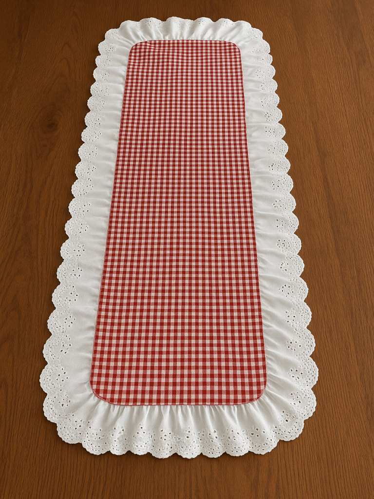 Fisto Detaylı Pötikareli Fırfırlı Runner Kırmızı-Beyaz 40x110 cm