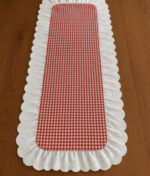 Fisto Detaylı Pötikareli Fırfırlı Runner Kırmızı-Beyaz 40x110 cm