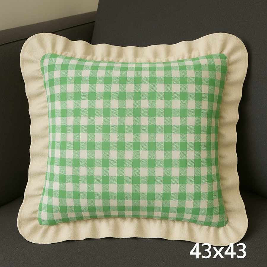 Renkli Pötikareli Kırlent Kılıfı 43x43 cm Yeşil-Beyaz