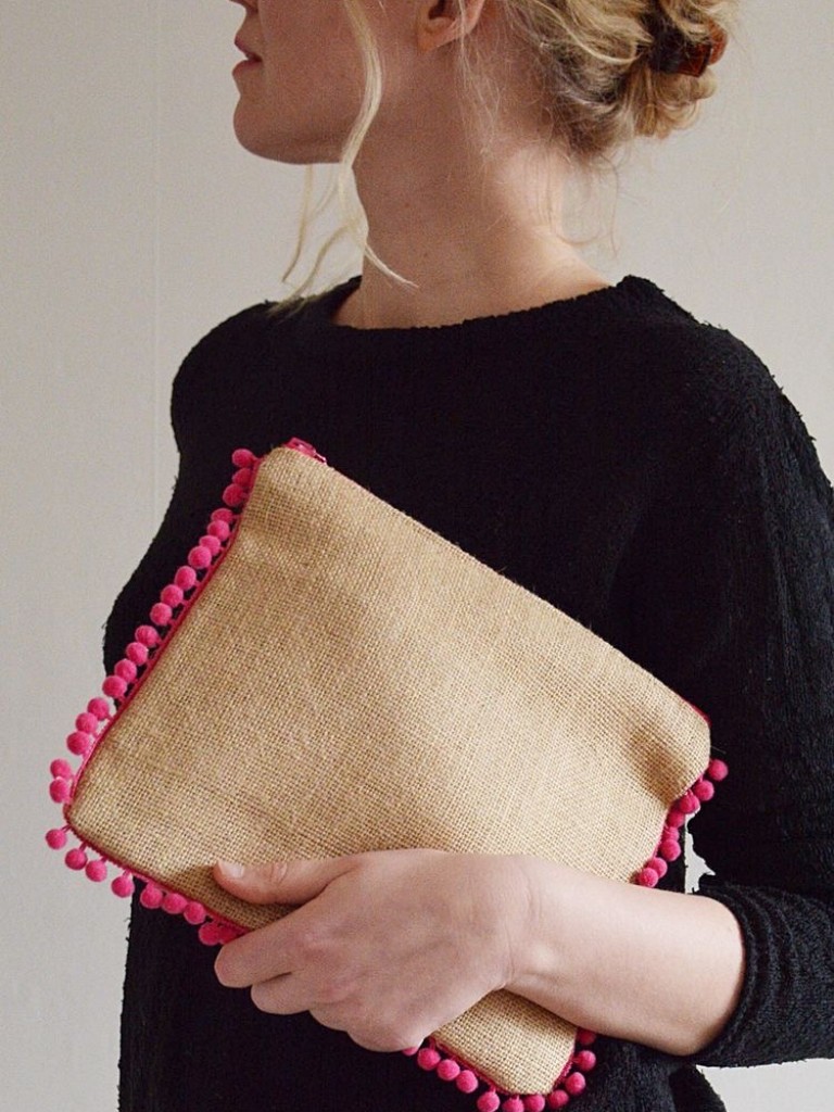 Ponponlu Jüt Clutch Çanta- Pembe